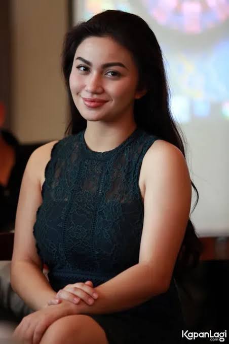 6 Artis Indonesia yang Resmi Mengubah Nama Asli Secara Hukum