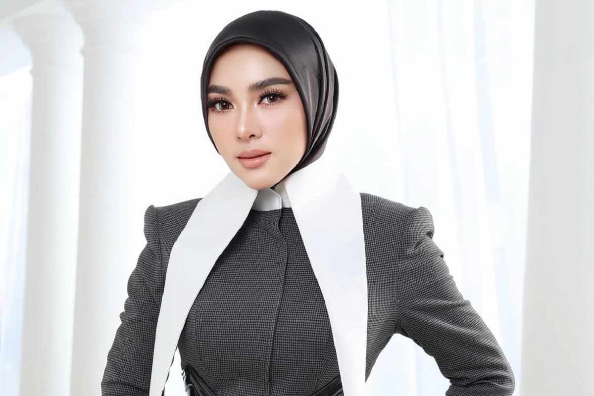 Sarwendah Labrak Pendukung Ruben Onsu, Syahrini Cerita Duka Kehilangan Bayi Kembar
